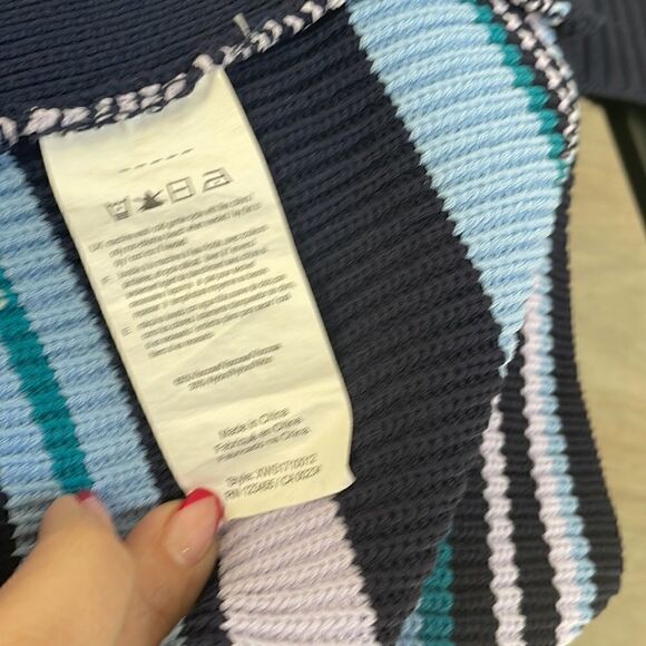 Highline Multi Color Stripe Knit Tank Top - Picture 4 of 6